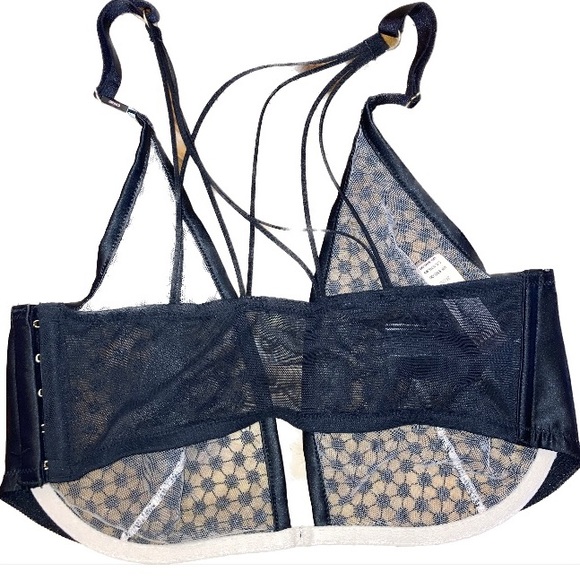 NWT VS mesh see through bra. - Picture 2 of 5